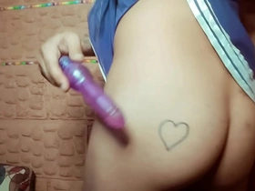 Bailando como una zorrita en traje de porrista se me ve el culo japanese delighted porn jin