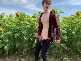 Hot handjob outdoor & young cute boy cum hard /perfect body / big dick 23cm korean gay porn kneading