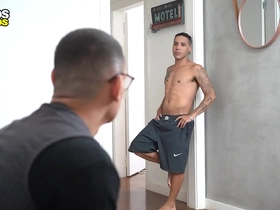 Acabei fodendo com o namorado da minha irma japanese office joyous porn