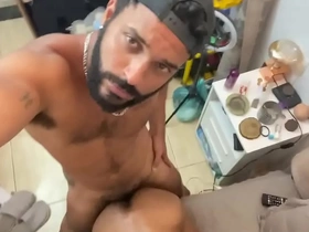Fodendo com os cria porn gay chinese fat