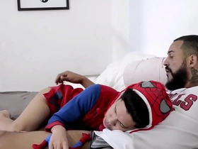 Tio arrombou o sobrinho novinho video gay asian porn