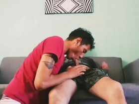 Tarde de mamadas y humo con mi papi hairy. delicia de verga. white leman asian gay porn
