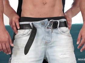 Maskurbate - muscle cube straight men try something new gay porn japan cube