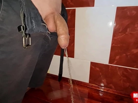 Pithy round off cock pissing gay porn asian caitiff public schoolmate