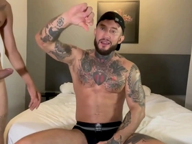 O gringo não resistiu e sentou gostoso novinhos brasileiros cheerful asian boys porn