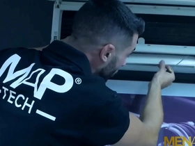 Menatplay middling gay emir boscattoo seduces hugo castellano japanese gay men porn