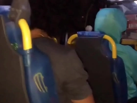 Putaria dentro do onibus asian gay porn comics